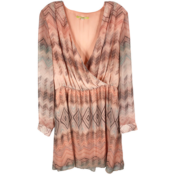 Gianni Bini Medium Dress Peach Orange Chevron Stripe V Neck Mini Shift Lined 622 - Picture 1 of 7